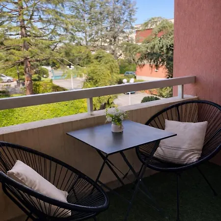Apartment Galaxie Avec Coin Nuit Piscine Tennis Clim Antibes